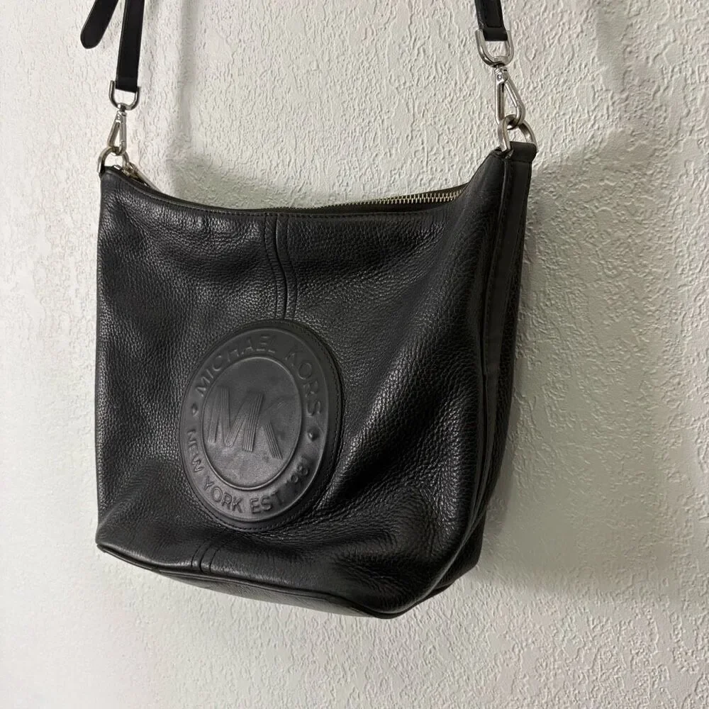 Michael Kors Black Pebbled Leather Fulton Sport Shoulder Purse‎ Big Logo